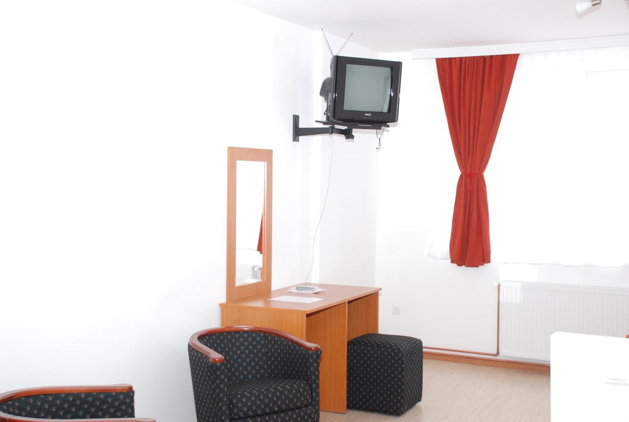 M Garni Hotel Vranje Exterior photo