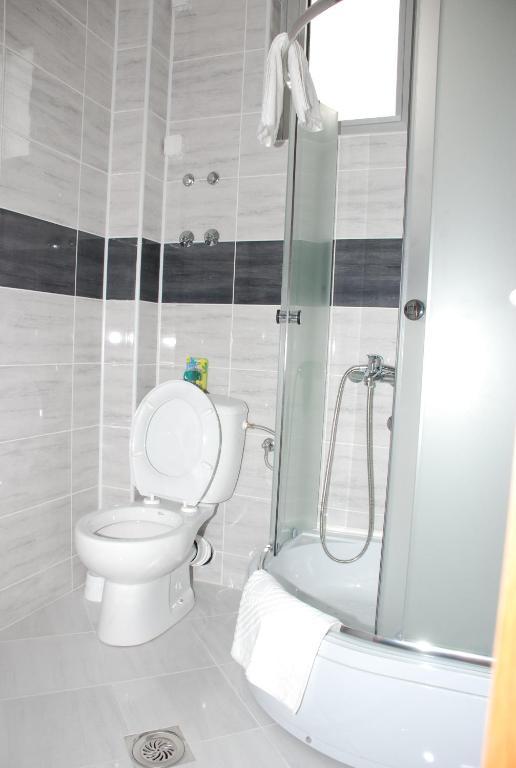 M Garni Hotel Vranje Room photo