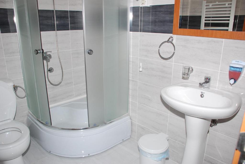 M Garni Hotel Vranje Room photo